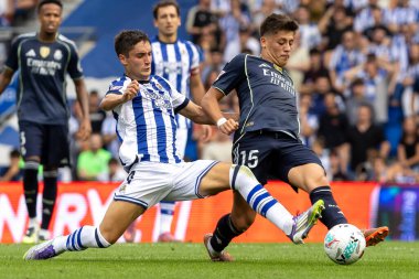 San Sebastian, İspanya - 13 Eylül 2025: La Liga Real Sociedad ve Real Madrid maçı San Sebastian 'da oynandı. Futbolcular. La Liga maçı. La Liga 2024, 2025.