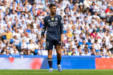 San Sebastian, İspanya - 13 Eylül 2025: La Liga Real Sociedad ve Real Madrid maçı San Sebastian 'da oynandı. Topu Madrid 'de oynayan gerçek oyuncular. La Liga 2024, 2025.