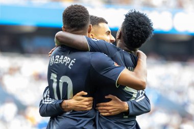 San Sebastian, İspanya - 13 Eylül 2025: La Liga Real Sociedad ve Real Madrid maçı San Sebastian 'da oynandı. Topu Madrid 'de oynayan gerçek oyuncular. La Liga 2024, 2025.