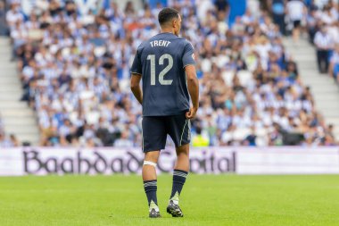 San Sebastian, İspanya - 13 Eylül 2025: La Liga Real Sociedad ve Real Madrid maçı San Sebastian 'da oynandı. Topu Madrid 'de oynayan gerçek oyuncular. La Liga 2024, 2025.