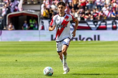 Madrid, İspanya - 21 Eylül 2025: Madrid 'de oynanan Rayo Vallecano ve Celta de Vigo ligi maçı. Celta oyuncuları. Rayo oyuncuları. EA Spor Ligi 2024, 2025. İspanyol futbolu.