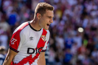 Madrid, İspanya - 21 Eylül 2025: Madrid 'de oynanan Rayo Vallecano ve Celta de Vigo ligi maçı. Celta oyuncuları. Rayo oyuncuları. EA Spor Ligi 2024, 2025. İspanyol futbolu.