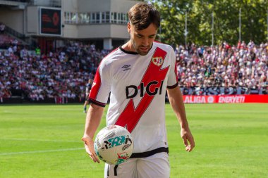 Madrid, İspanya - 21 Eylül 2025: Madrid 'de oynanan Rayo Vallecano ve Celta de Vigo ligi maçı. Celta oyuncuları. Rayo oyuncuları. EA Spor Ligi 2024, 2025. İspanyol futbolu.