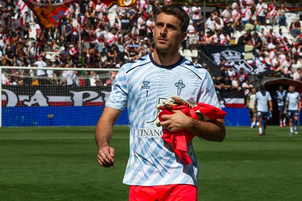 Madrid, İspanya - 21 Eylül 2025: Madrid 'de oynanan Rayo Vallecano ve Celta de Vigo ligi maçı. Celta oyuncuları. Rayo oyuncuları. EA Spor Ligi 2024, 2025. İspanyol futbolu.
