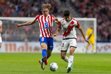 Madrid, İspanya - 24 Eylül 2025: Atletico Madrid ile Rayo Vallecano arasındaki La Liga maçı Madrid 'de oynandı. Atletico Madrid oyuncuları. EA Spor Ligi. Madrid Derbisi.