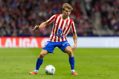 Madrid, İspanya - 24 Eylül 2025: Atletico Madrid ile Rayo Vallecano arasındaki La Liga maçı Madrid 'de oynandı. Atletico Madrid oyuncuları. EA Spor Ligi. Madrid Derbisi.