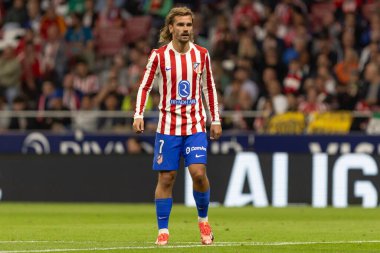 Madrid, İspanya - 24 Eylül 2025: Atletico Madrid ile Rayo Vallecano arasındaki La Liga maçı Madrid 'de oynandı. Atletico Madrid oyuncuları. EA Spor Ligi. Madrid Derbisi.