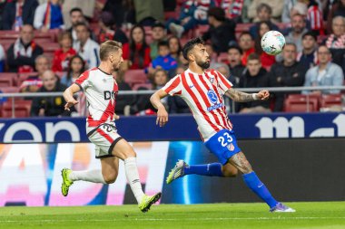 Madrid, İspanya - 24 Eylül 2025: Atletico Madrid ile Rayo Vallecano arasındaki La Liga maçı Madrid 'de oynandı. Atletico Madrid oyuncuları. EA Spor Ligi. Madrid Derbisi.
