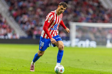 Madrid, İspanya - 24 Eylül 2025: Atletico Madrid ile Rayo Vallecano arasındaki La Liga maçı Madrid 'de oynandı. Atletico Madrid oyuncuları. EA Spor Ligi. Madrid Derbisi.