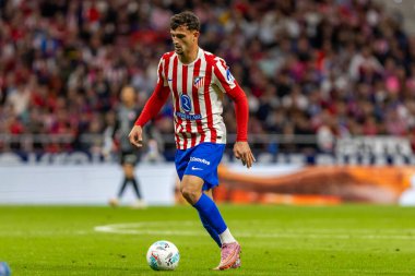 Madrid, İspanya - 24 Eylül 2025: Atletico Madrid ile Rayo Vallecano arasındaki La Liga maçı Madrid 'de oynandı. Atletico Madrid oyuncuları. EA Spor Ligi. Madrid Derbisi.
