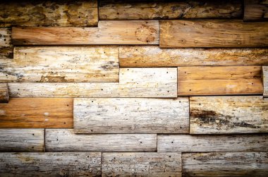 Ahşap Tahtalara Katıldı