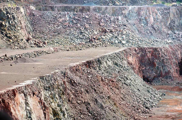 サーフェスのビュー鉱山採石場 採鉱産業 — ストック写真
