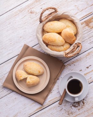 Peynirli çörekler, tipik Güney Amerika bisküvileri..