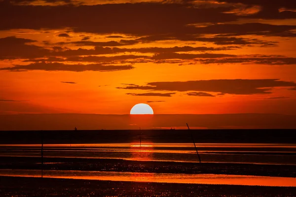 Céu Colorido Bela Praia Horário Nascer Sol Localizado Sul Tailândia — Fotografia de Stock