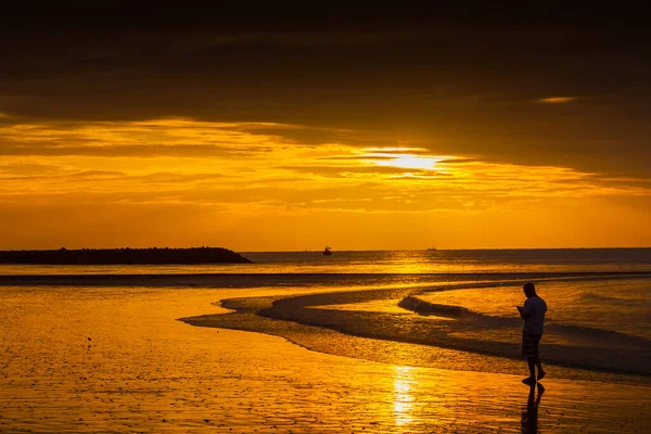 Soluppgång Reflektion Över Stranden Vid Havet Tropicana Land Läge Söder — Stockfoto