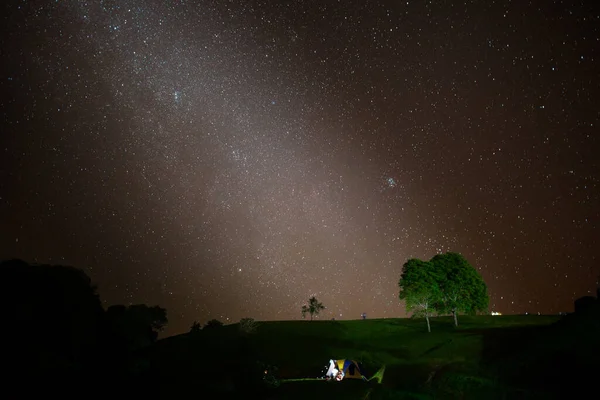 Vía Láctea Cielo Cercano Sobre Ubicación Montaña Norte Tailandia — Foto de Stock