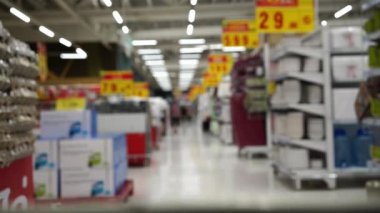 Mağazada uyanık görünüm bulanıklığı 