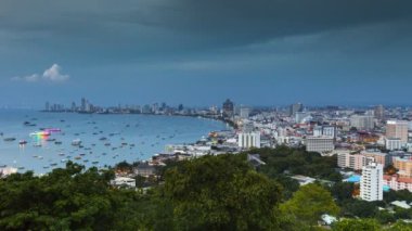 Pattaya şehir gece deniz manzarası