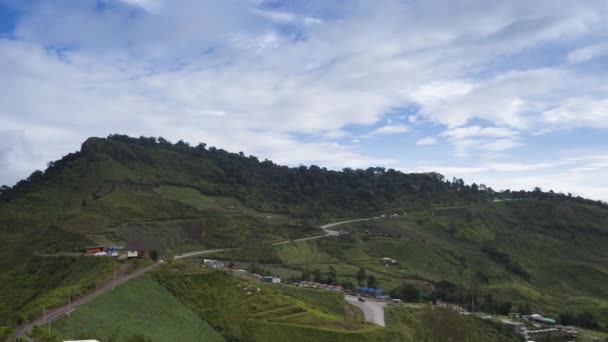 Névoa Nublado Contra Localização Campo Verde Montanha País Tropicana Norte — Vídeo de Stock