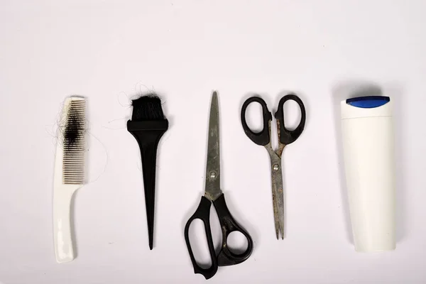 Professionelle Friseurwerkzeuge Und Accessoires Auf Grauem Hintergrund — Stockfoto