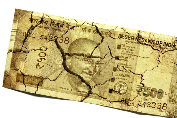 Popraskané Indická Měna Izolovaných Bílém Pozadí — Stock fotografie