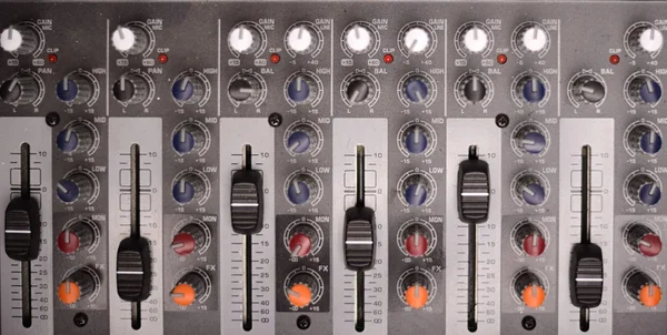 Крупный План Современного Цифрового Миксера Студии Звукозаписи — стоковое фото
