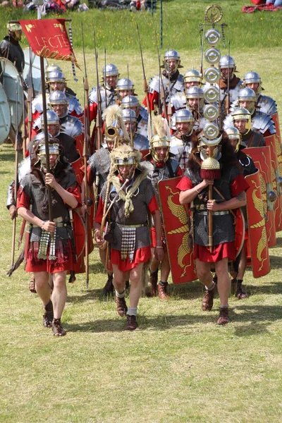 Old Sarum Mayo 2019 Soldados Romanos Parte Del Grupo Recreación — Foto de Stock