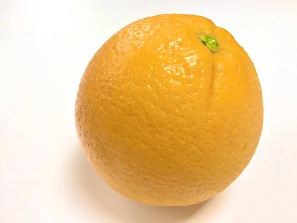 Verse Sinaasappelen Oranje Geïsoleerd Witte Achtergrond Oranje Knippad — Stockfoto