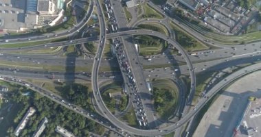   Yol Kavşağı'nda kentin bir yükseklikten