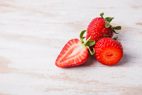 Fresa Fresca Madura Escritorio Blanco Frutas Cerca — Foto de Stock