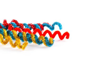 renk beyaz arka plan üzerinde izole yılan gibi. mutlu parti