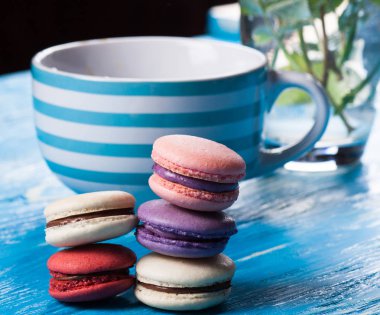 Olgun taze Bademli kurabiye. Tatlı yemek. Ahşap üzerine tatlı