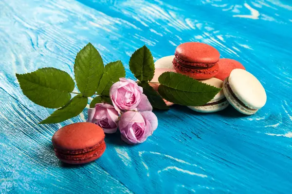 Color Macaroons Close Wood Desk Food Ingredients French Dessert — Stock Photo, Image