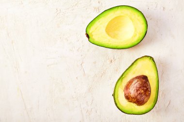 Olgun taze avokado kapatın. Sağlık Gıda. Taze meyve