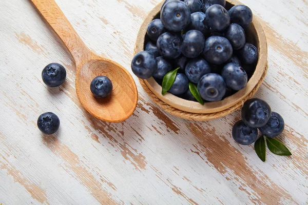 Olgun yaban mersini taze yakın çekim. Gıda katkı maddeleri. Doğa arka plan