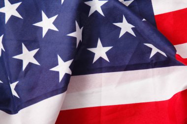 Amerikan bayrağı ahşap masanın üzerine kapatın. Anma Günü
