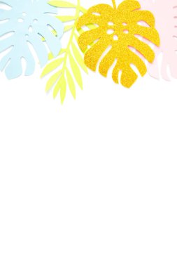 monstera pembe tropikal palmiye yaprakları desen