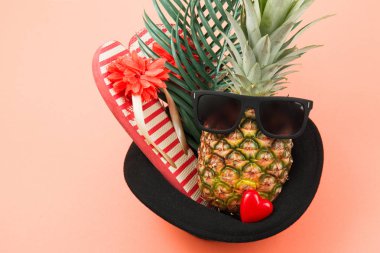 Ananas ile yaz arka plan