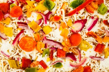 Taze pizza yakın plan.