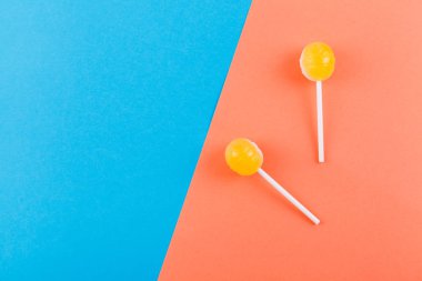 nane mavisi pastel arka plan lolipop.