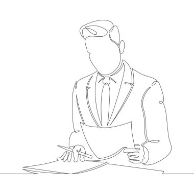 Stüdyodaki genç erkek spiker metin okuyor