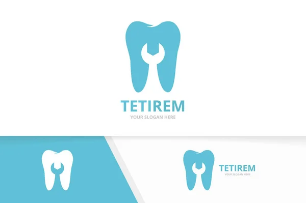 Diente vectorial y combinación de logotipo de reparación. Símbolo dental y fijar o icono. Plantilla única de diseño del logotipo del dentista y del servicio . — Vector de stock