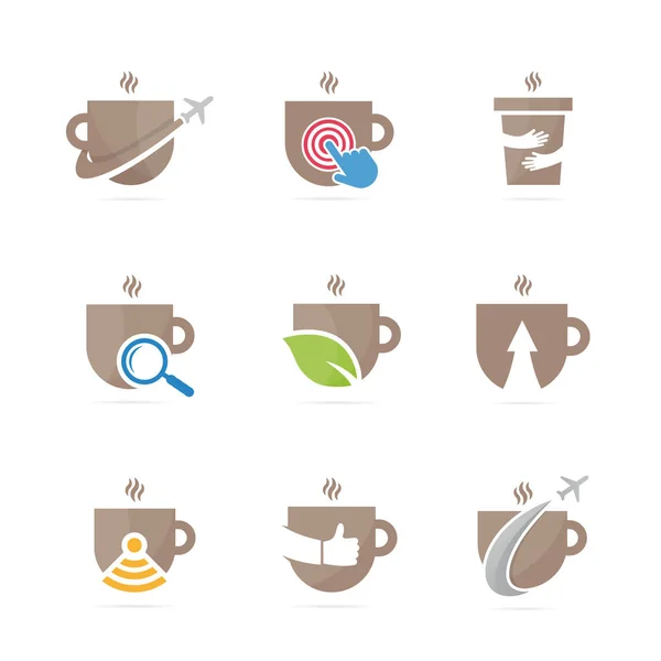 Uppsättning av kaffe logotyp kombination. Dryck och te symbol eller ikon. Unik ekologisk kopp och mugg logotype design mall. — Stockfoto
