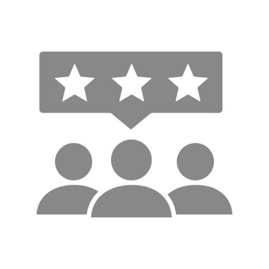 Sohbet balonu gri ikonunda yıldızlar olan insanlar. Müşteri memnuniyeti, mutlu müşteri sembolü.