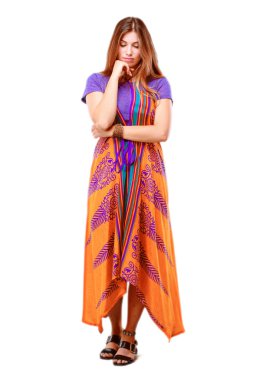 yana doğru seyir, düşünme ve farklı seçenekler arasında merak genç güzel kız karışık ve düşünceli bir bakışla.