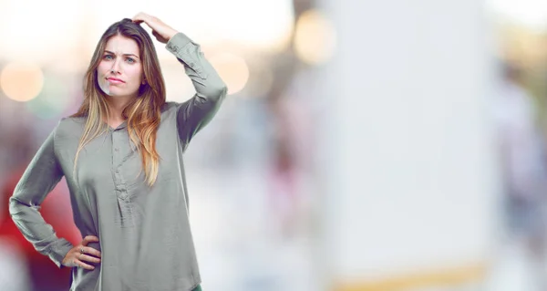 Young Beautiful Girl Goofy Dumb Silly Look Feeling Shocked Confused — Stock Photo, Image