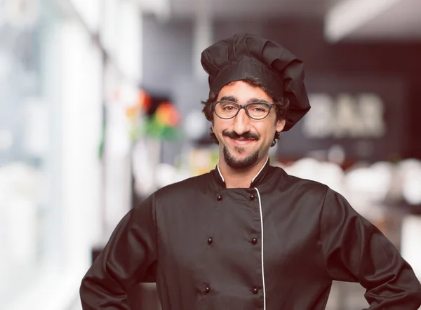Gek Jongeman Als Een Chef Kok Met Een Trots Tevreden — Stockfoto