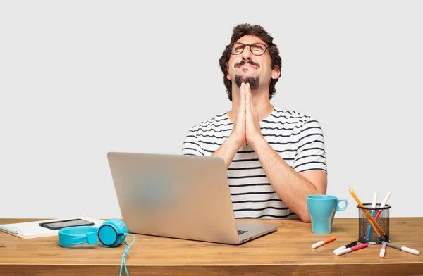 Young Bearded Graphic Designer Laptop Praying Saintly Manner Begging Please — Stock Photo, Image