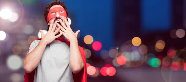 Jonge Bebaarde Super Held Zoek Autoproducenten Verveeld Luisteren Naar Iets — Stockfoto