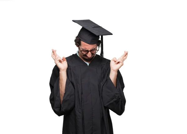 Diplomás Szakállas Ember Magabiztosan Mosolyogva Miközben Egy Őszinte Ígéret Vagy — Stock Fotó